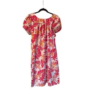 Hawaiian Flavor Red and Orange Floral Dress Size Medium (M)